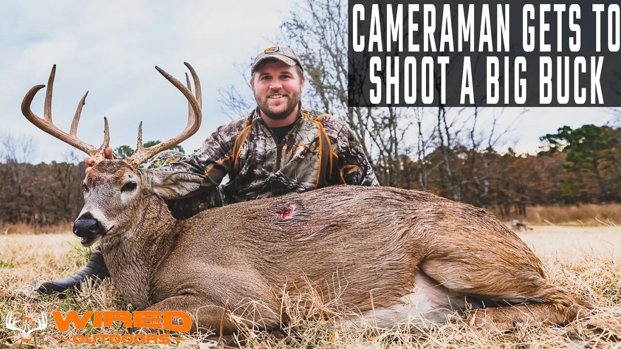 Cameraman Gets To Shoot A Big Buck!