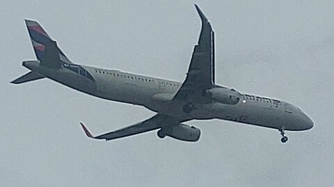 Airbus A321 PT-MXN coming from Guarulhos to Fortaleza