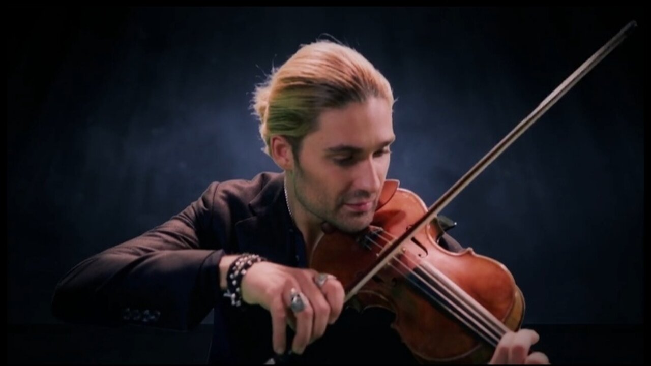 David Garret - Viva la vida Very nice song with just one instrument