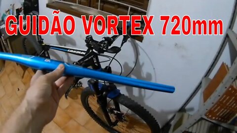 Guidão Vortex 720mm reto azul adonizado