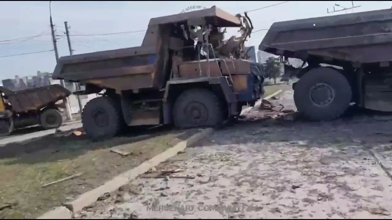 Entrance to Mariupol!