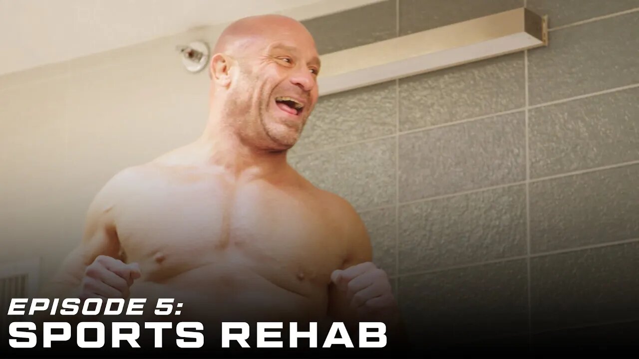 Matt Serra Takes A Crash Course in Athlete Recovery at HSS