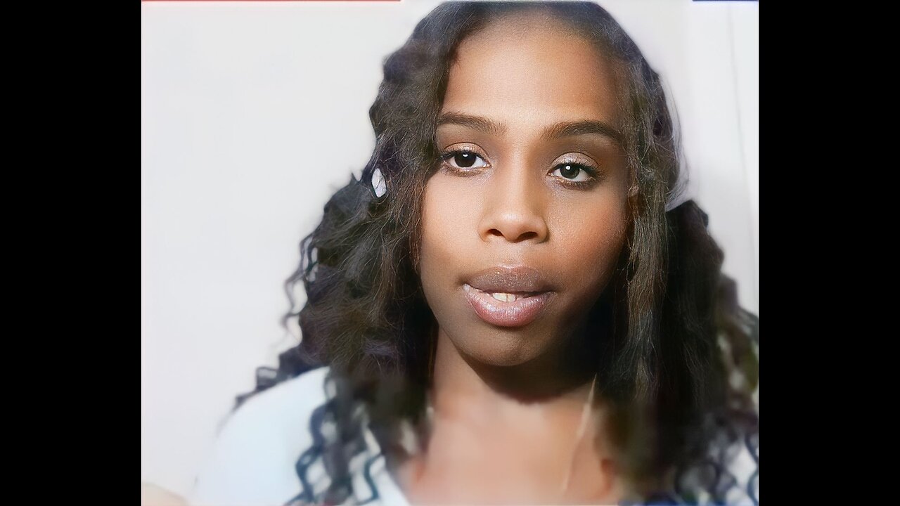 Ally Carter accuses Barack Obama and Joe Biden of raping her as a child.
