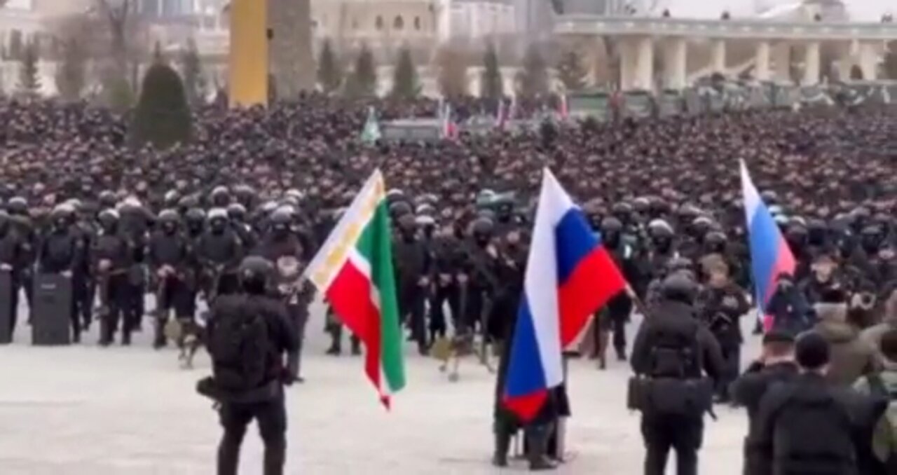 Over 10,000 headed to border. Chechen Majority Muslim Brothers prepare to support Ukraine