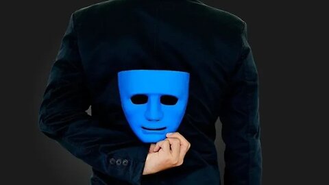 MENTIRAS QUE NOS CREEMOS DE LA FUENTE ( DIOS)
