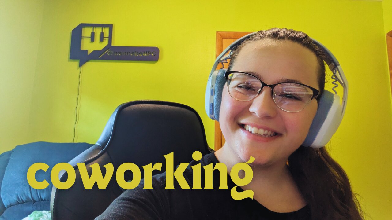 Coworking with wannabeNPC 📷 Follow me on Instagram!