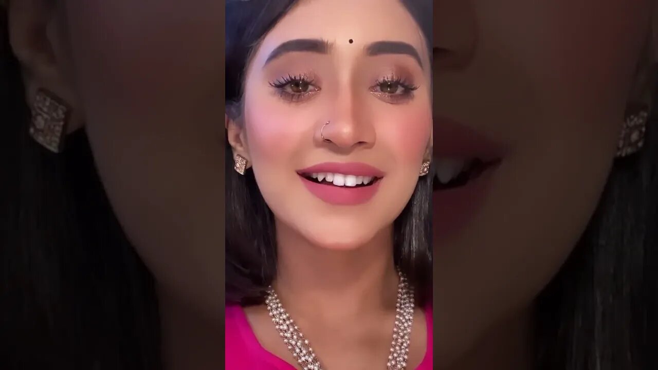 Shivangi Joshi new hot kiss ing status //New #short #yrkkh #Naira #kartik