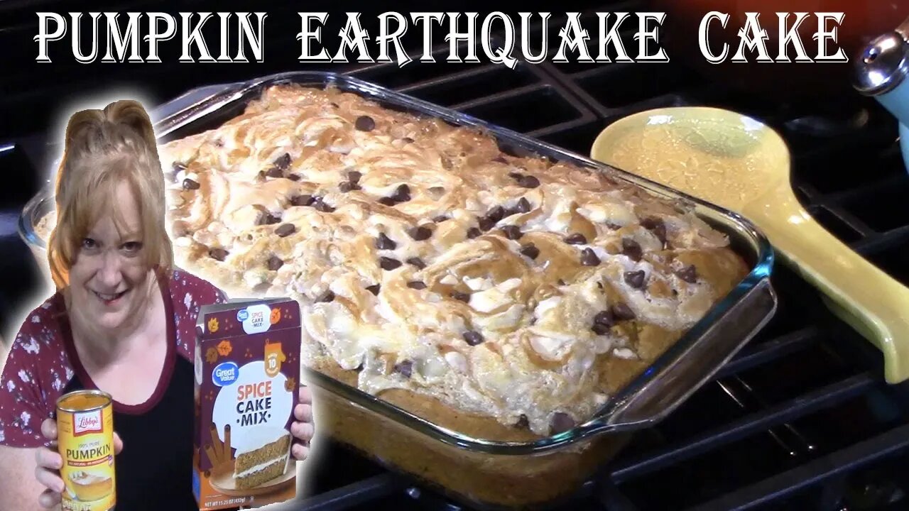 PUMPKIN EARTHQUAKE CAKE RECIPE | It's Fall Y'all Bake With Me Easy Cake Recipe