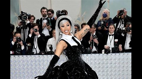 CARDI B says 7s are better than 10s?