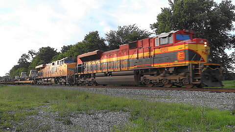 🎖 Loaded Military Train with KCS EMD SD70ACe & Union Pacific 🎖