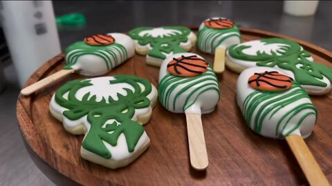 Wisconsinite's homemade desserts to be served in Bucks owner's suite during Game 6