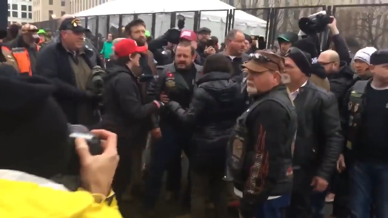 A Fight Between Bikers for Trump and Antifa Nu-Males at Trump Inauguration - The Burning Red - 2017