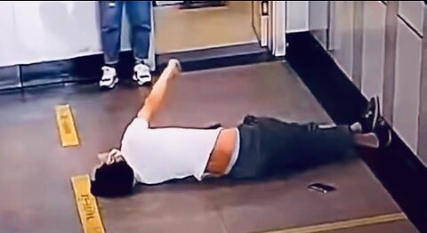 Died Suddenly in public 💉