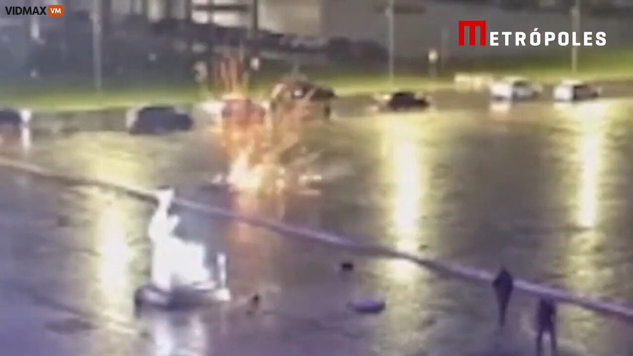 Man Places A Bomb Under His Head Outside Brazil's Supreme Court And Blows It Up Ahead Of The G20