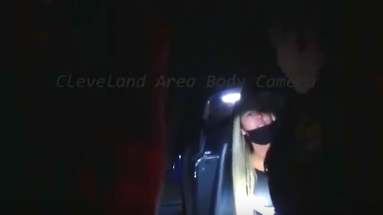 BODYCAM: Police Officer Goes Wild After Getting Arrested For Drunk Driving