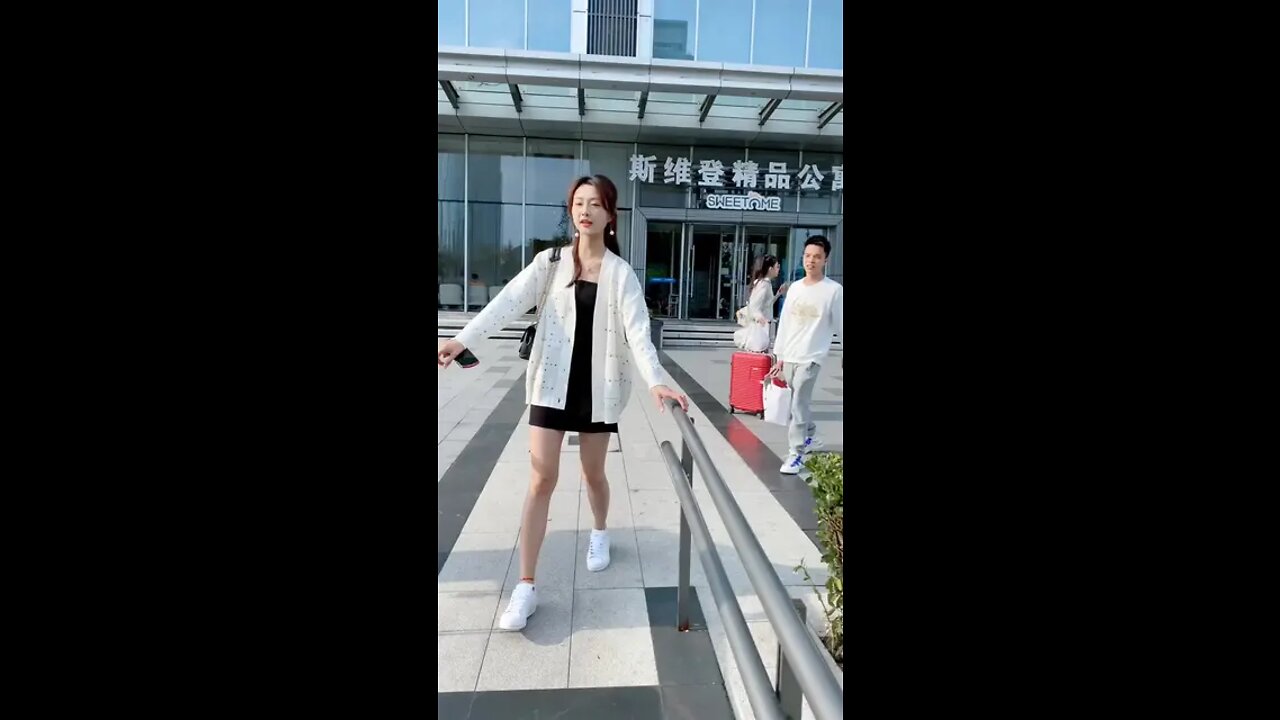 我們每天遇到的人，都是別人最想念的人@蘇寧️@三哥（覃祖銘）@斌斌@劉婷#豪哥車模之家【豪哥車模之家】