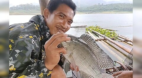 Hunt for monster fish in Jatiluhur reservoir