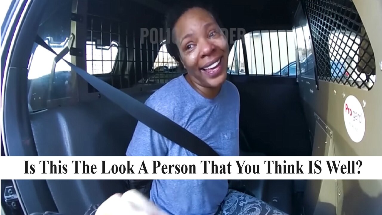 Black Woman Turns Simple Hit & Run Accident To Unexplainable Amounts Of Crazy!