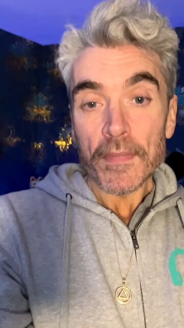 Movie composer DONE with Hollywood liberals