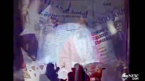 Trump the champion boxer 😂😂😹😹