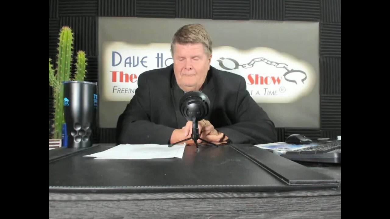 IS ELON MUSWK BECOMING A CHAMPION OF THE PEOPLE OF IS THERE SOMETHING ELSE AT WORK