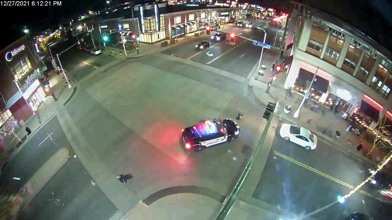 Video shows Lakewood police officer take down gunman after exchange of gunfire