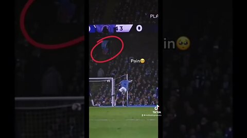 Hit 👍 & SUBSCRIBE for more ⚽️ He missed one of the best goals ever #football #footballfails #mancity