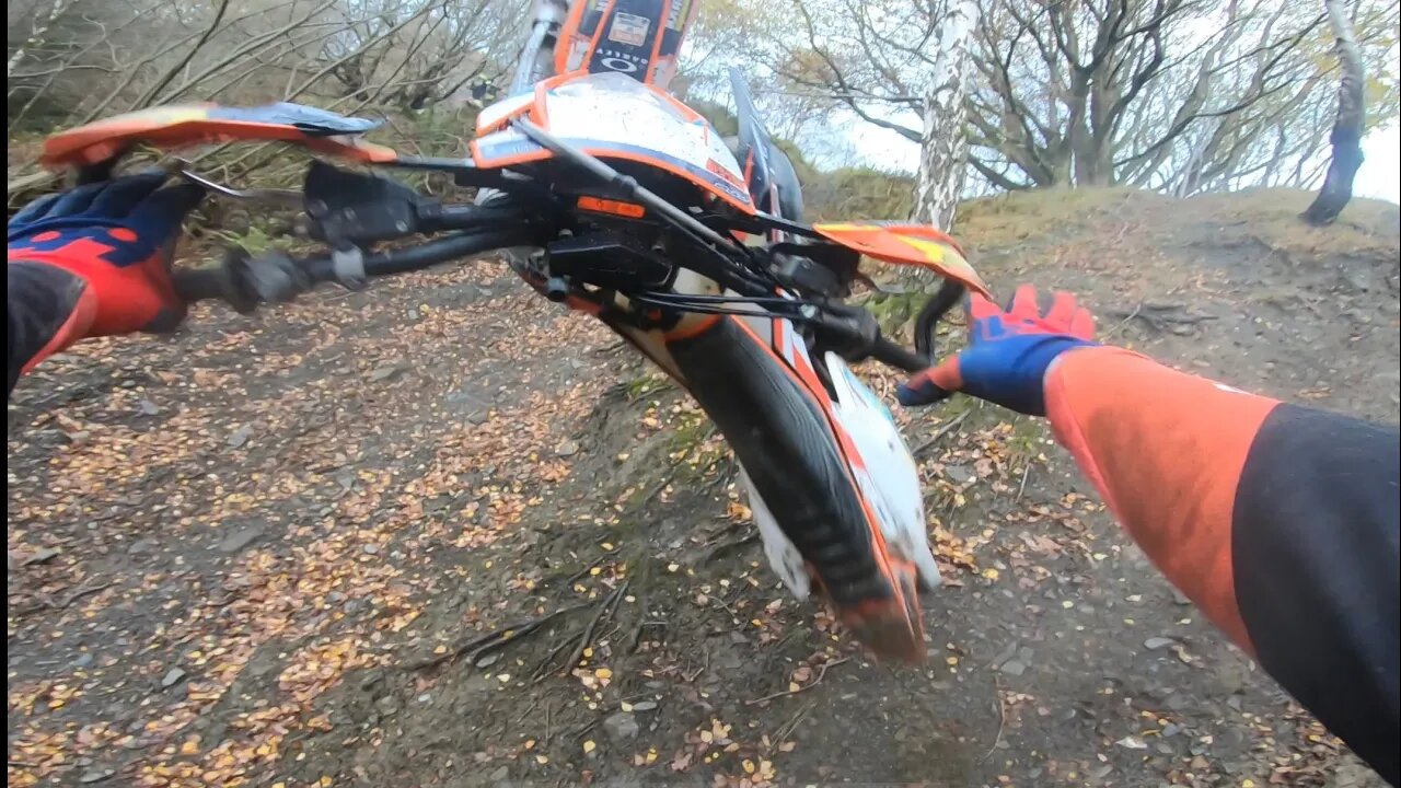 People ask if I’m good at biking. #shorts #hardenduro #dirtbike #bikefail #dirtbikefails #fails