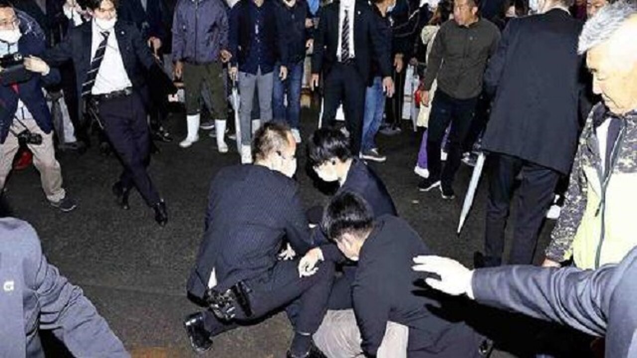 Bomb Thrown at PM Kishida in Japan