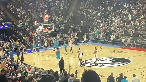 Crazy dunk at Timberwolves game!