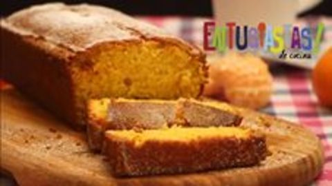 Budín húmedo de mandarinas con cáscara.