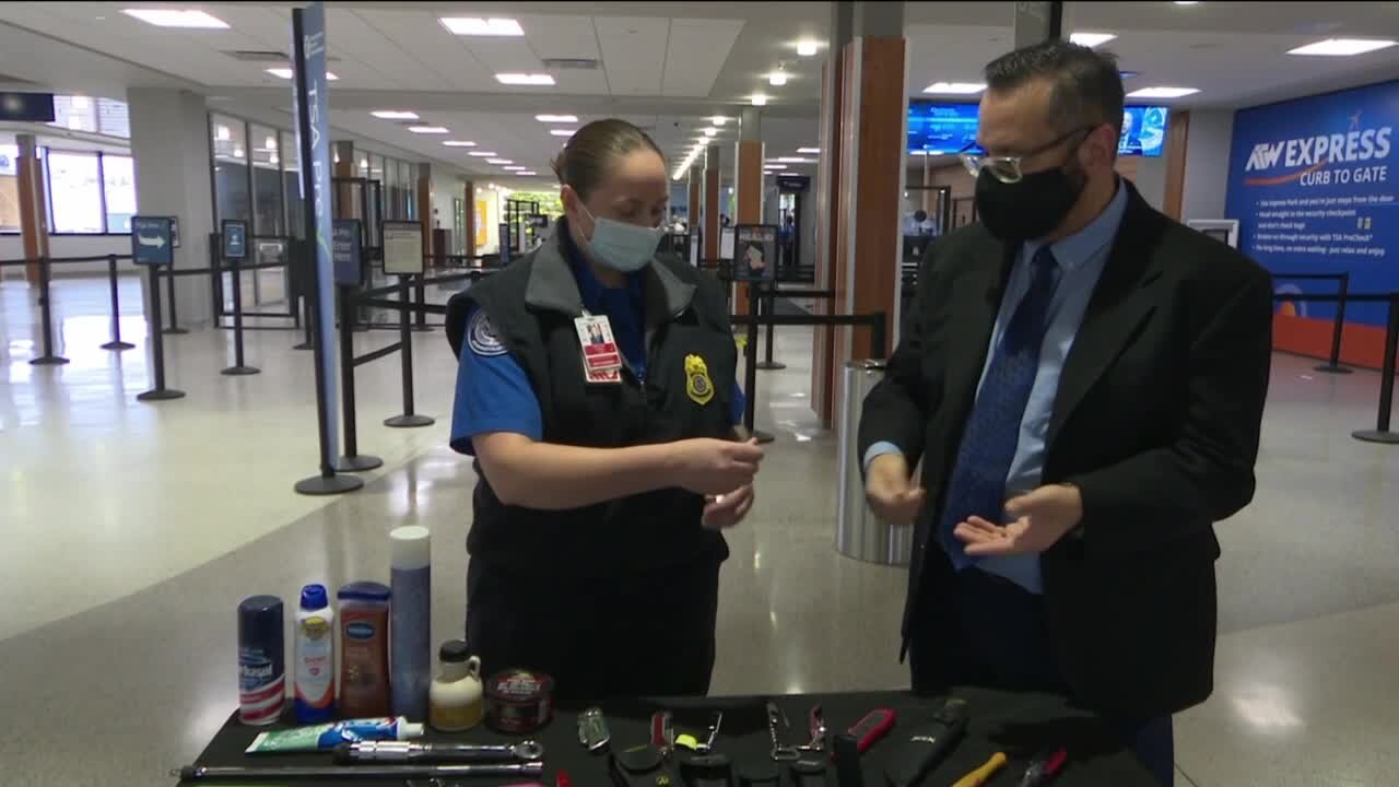 TSA offers tips to travelers ahead of busy holiday travel periodoooooo