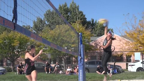 Boise State Beach Volleyball team hosts fall tournament for the first time