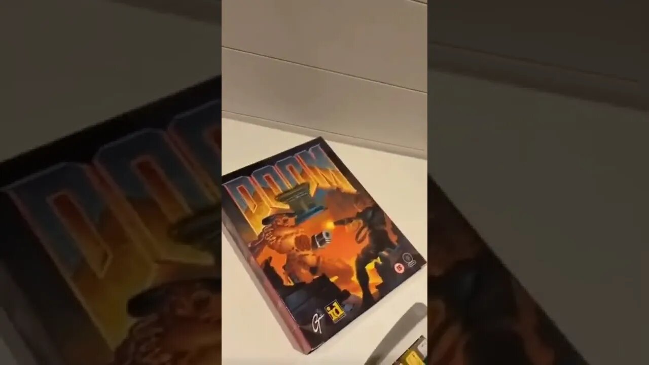 Windows 98 + Game Doom