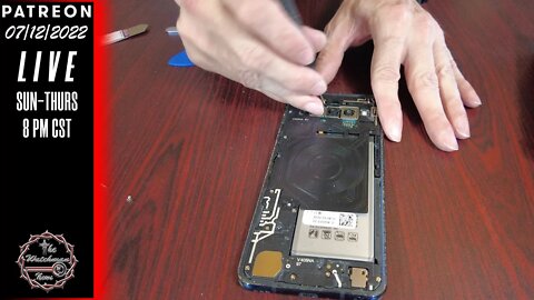 The Watchman News - Phone Repair - Replacing Battery On LG V40 - Know How To Repair The Things!