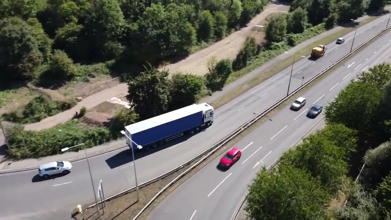 Jaga Brothers Daf With Curtain Sider - Welsh Drones