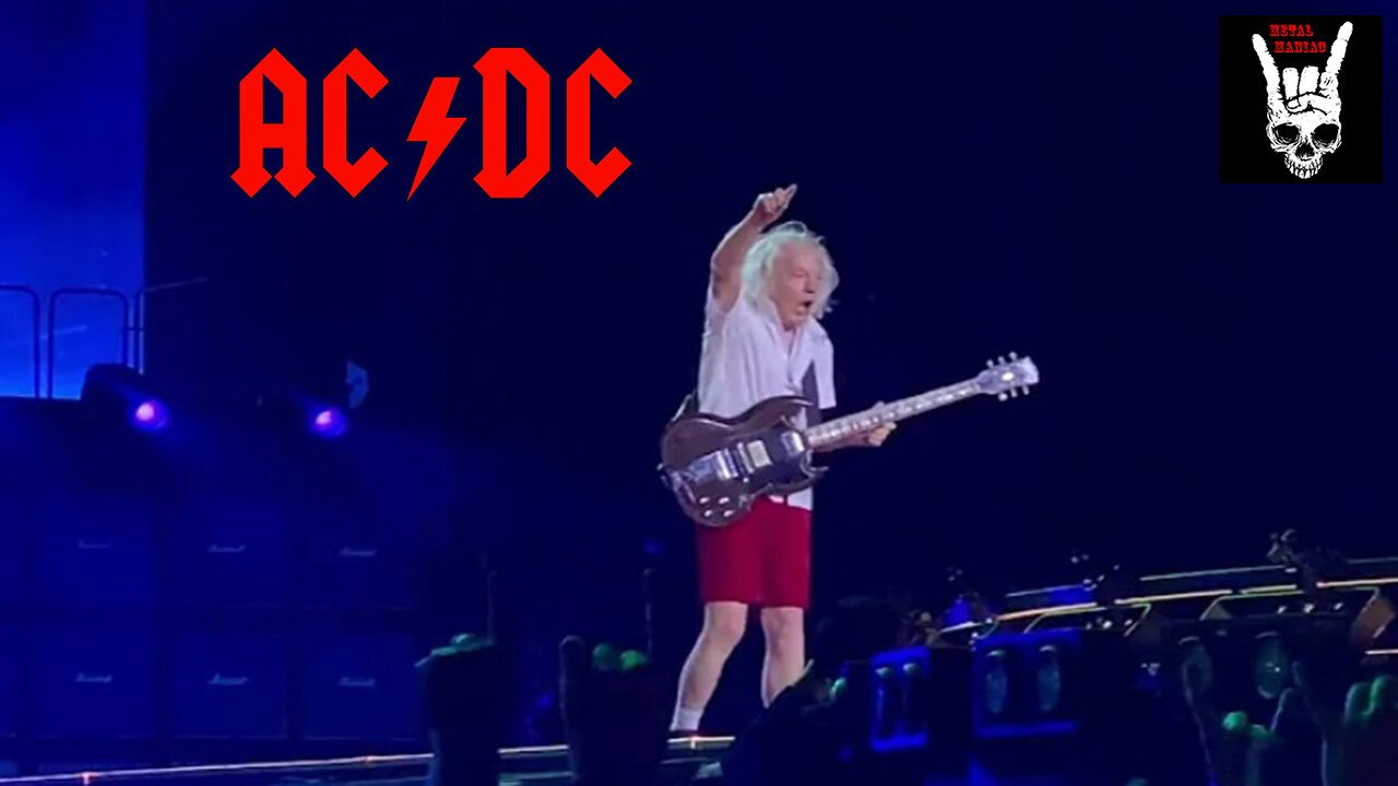 AC/DC - Dirty Deeds Done Dirt Cheap - Live Dessel