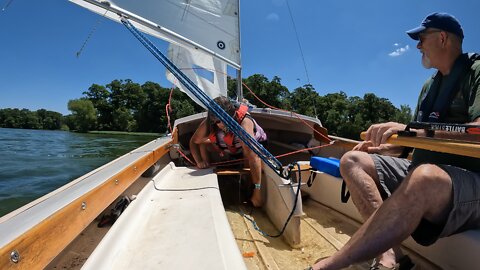 Lake Shawnee sailing. Get your butt to the high side!