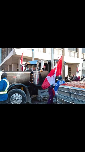 🇺🇸 CANADA : DESPITE THE ARRESTS, THE CONVOY IS VOWING TO HOLD THE LINE IN OTTOWA