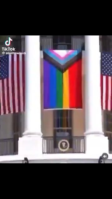 Holy Crap! Who Voted This Fucker Into Office? NOBODY!