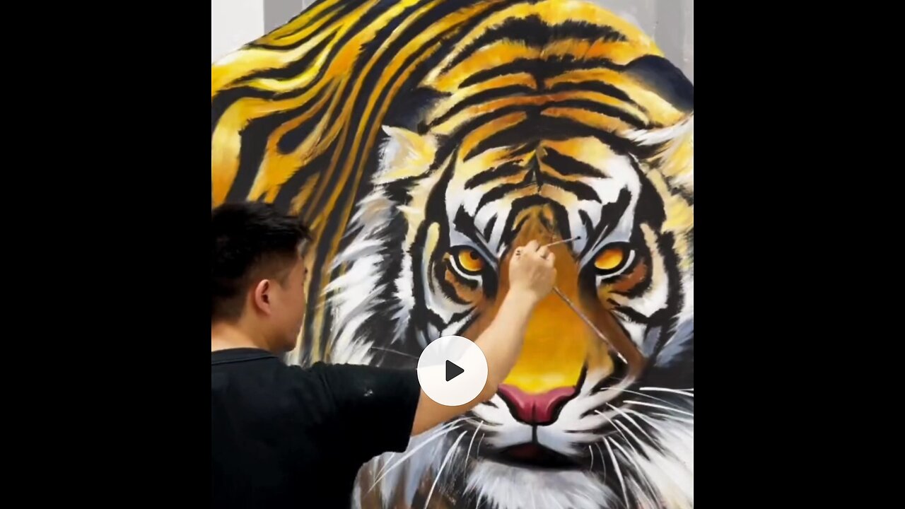 Roaring Adventures Painting a Majestic Tiger 🐅#WildlifeEncounters #MajesticBeasts #RoaringAdventure