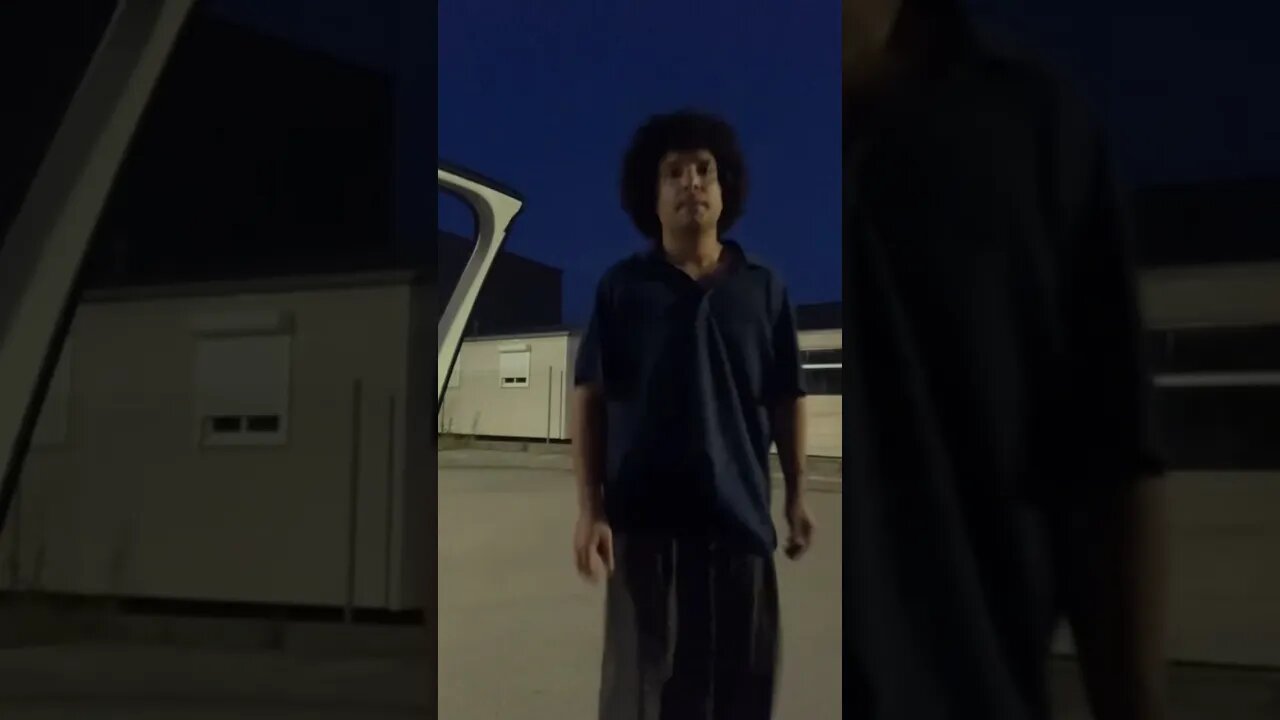 This guy pulled over to show us his talent