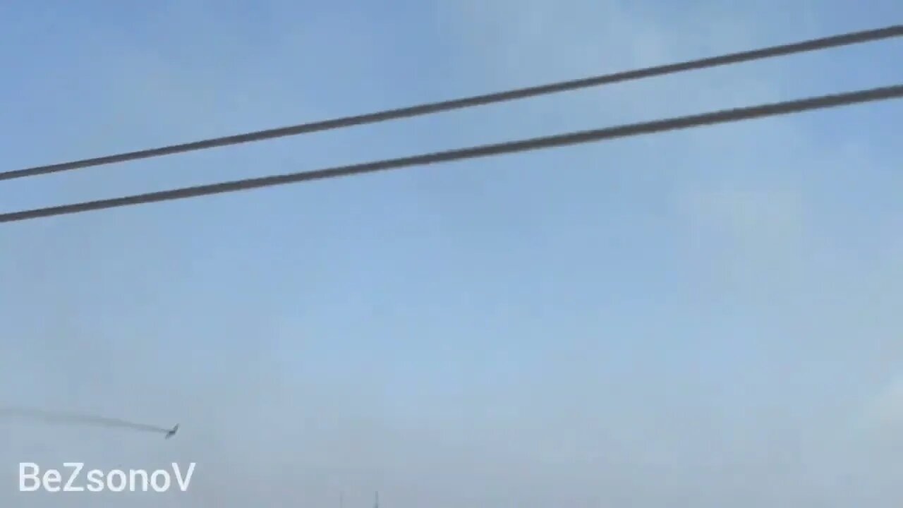 Russian SU-25 Attack Aircraft Hammering Ukrainian Positions From Which Donetsk Is Being Shelled