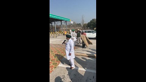 ਪਹਿਲਾਂ ਟੂਲ ਟੈਕਸ ਬੰਦ ਪਿੰਡ ਬੜੋਦੀ (ਜਿਲਾ ਮੋਹਾਲੀ) ਕਿਸਾਨ ਮਜਦੂਰ ਏਕਤਾ ਜਿੰਦਾਬਾਦ