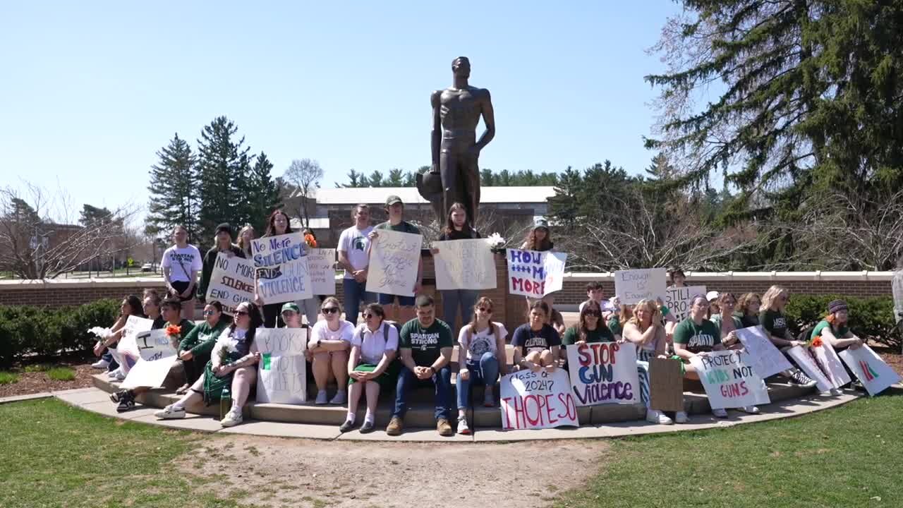 Students at MSU walk against gun violence