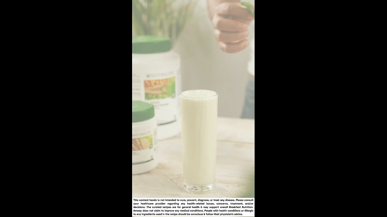 Full of Nutrition protein fibre with smoothie.