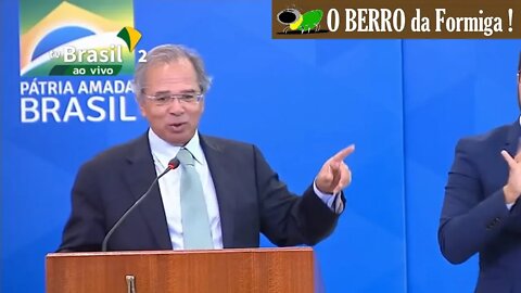 Paulo Guedes rebate acusações em cerimonia da CEF