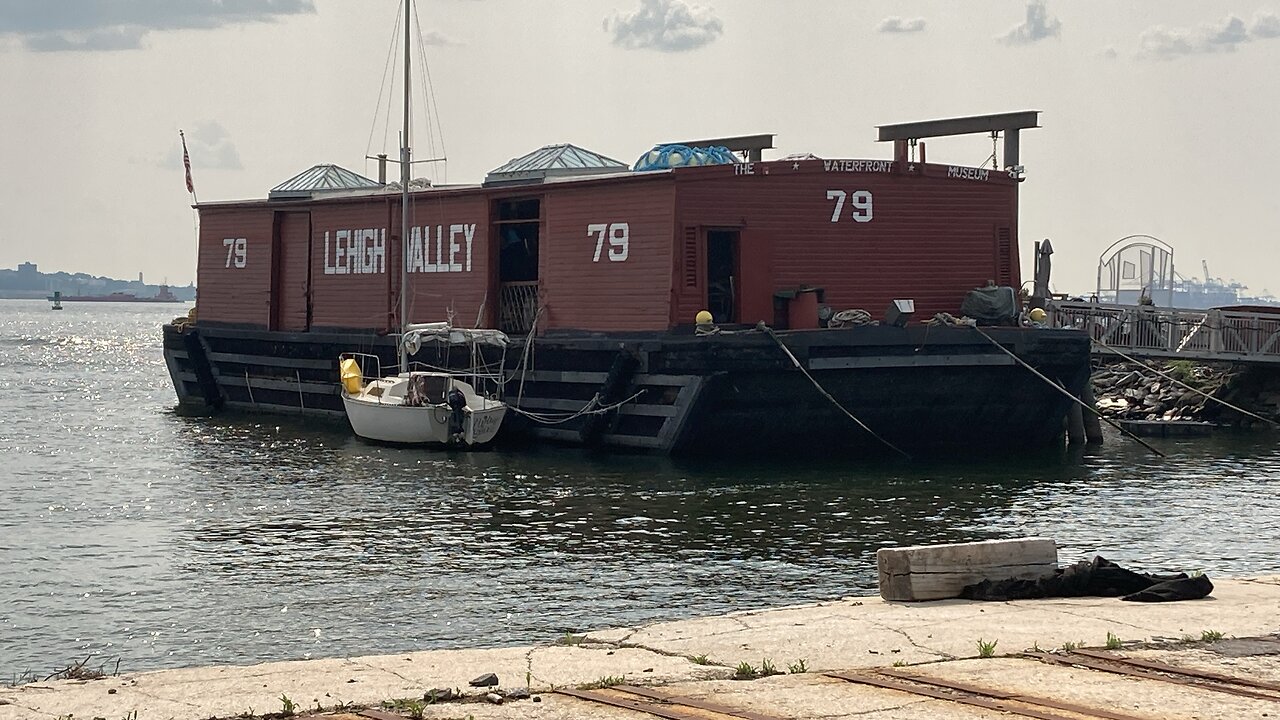 The Waterfront Museum (Red Hook, Brooklyn)
