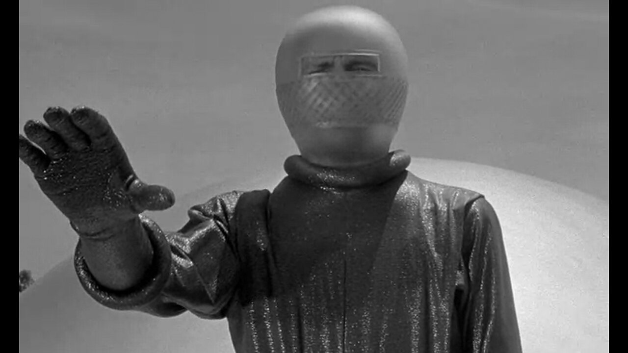 "Klatu Varrata Niktoe" Secretary and Mother Saves Planet From Robotic Annihilation