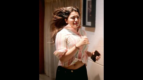 Kehtika Bouncing boobs and navel show